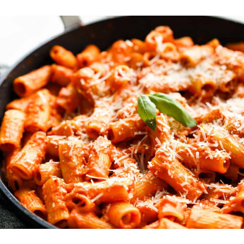 Spicy vodka pasta