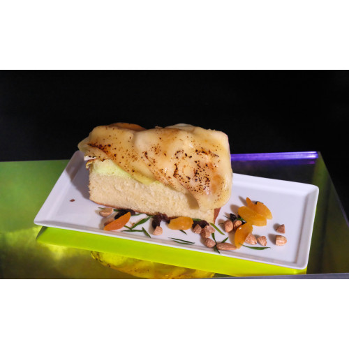 BRIOCHE TOASTED WITH RACLETTE & BRIE DE MEAUX CHEESE