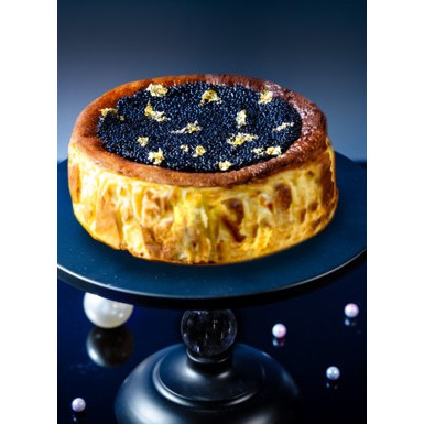 Mini Caviar Basque Cheesecake