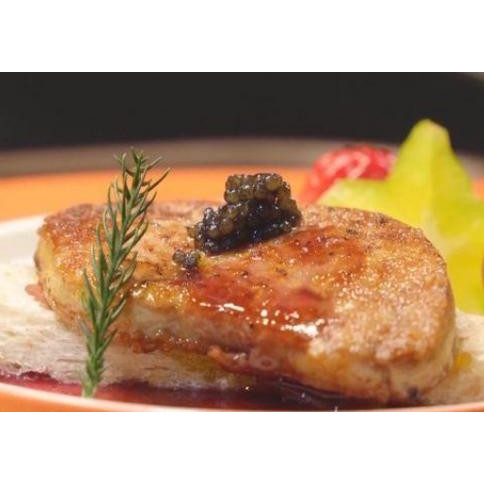 Pan-fried foie gras with caviar on baguette (2 pieces)