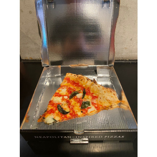 margarita pizzas slice